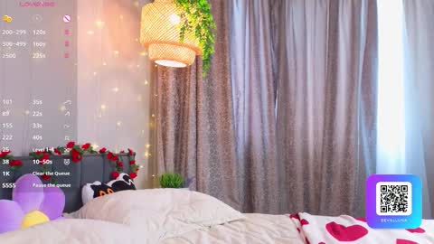 Luna online show from 03/16/26, 05:02