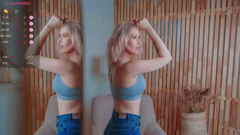 Follow my page on peach  online show from 01/01/25, 10:32