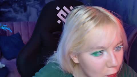 nancymartinez online show from 01/21/25, 11:13