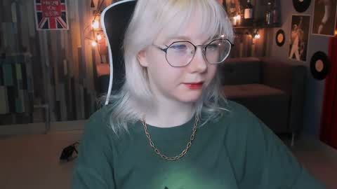 nancymartinez online show from 02/05/25, 05:09