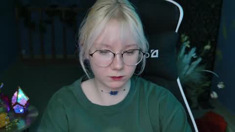 nancymartinez online show from 02/20/25, 08:17