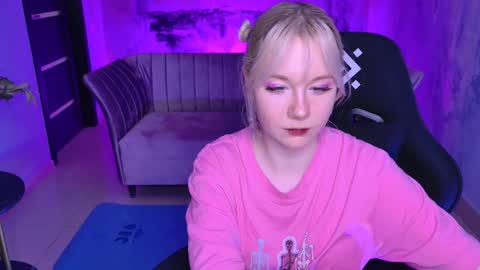 nancymartinez online show from 03/01/25, 04:11