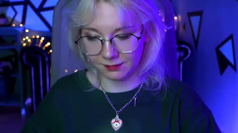 nancymartinez online show from 03/06/25, 11:36