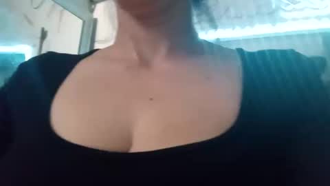 Snapshot of nancyybonita chatting on 03/17/26, 02:38 nancyybonita online show from 03/17/26, 02:38