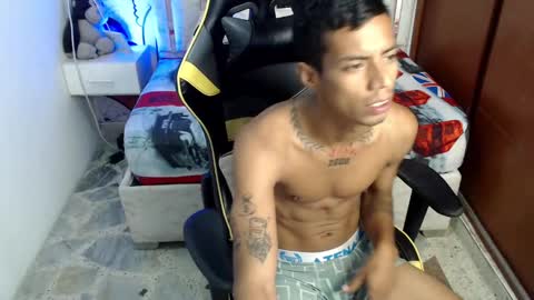 nando_col online show from 10/02/25, 04:25