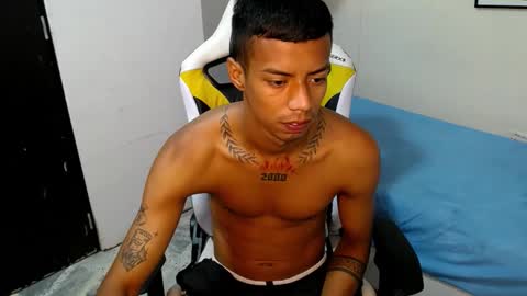 nando_col online show from 11/01/25, 12:18