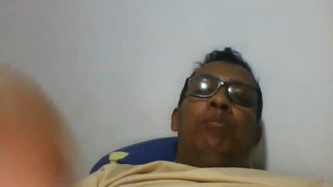 Snapshot of nando_rincon050279 chatting on 10/16/25, 11:17 Nando Rincon online show from 10/16/25, 11:17