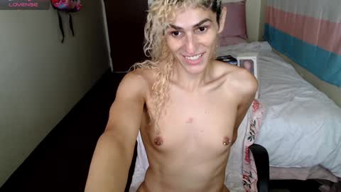 Snapshot of nanikitty69 chatting on 12/20/24, 09:50 Nanki Teresa online show from 12/20/24, 09:50