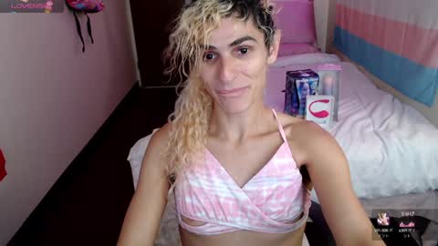 Snapshot of nanikitty69 chatting on 01/03/25, 02:43 Nanki Teresa online show from 01/03/25, 02:43