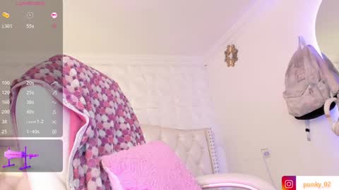 Snapshot of nanit_l chatting on 12/21/24, 01:36 anna online show from 12/21/24, 01:36