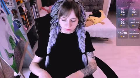 Monday-Friday 12-4 AM and 6-9 AM New York time online show from 12/03/24, 05:31