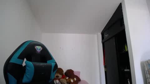 nanna yoshi online show from 01/29/25, 06:39