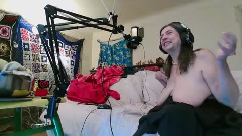 Nanna Baldur online show from 12/14/24, 02:01