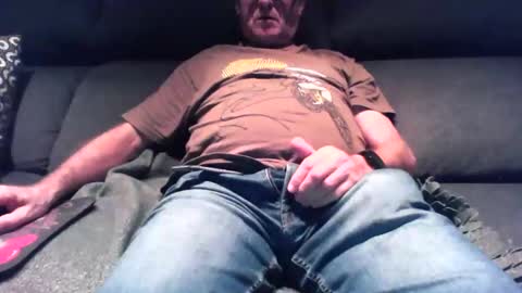 nano22968832 online show from 10/31/25, 05:58