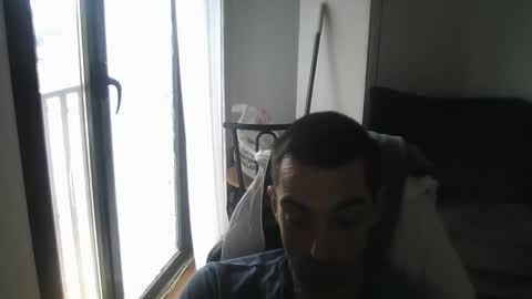 Snapshot of nano22salamanca chatting on 11/17/25, 10:21 nano22salamanca online show from 11/17/25, 10:21