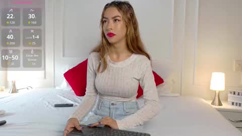 Snapshot of nany_model25 chatting on 10/16/25, 08:32 nany_model25 online show from 10/16/25, 08:32