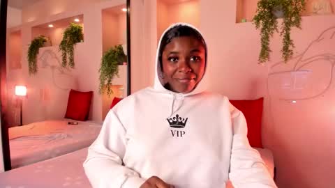 nanymoreno online show from 11/10/25, 12:48