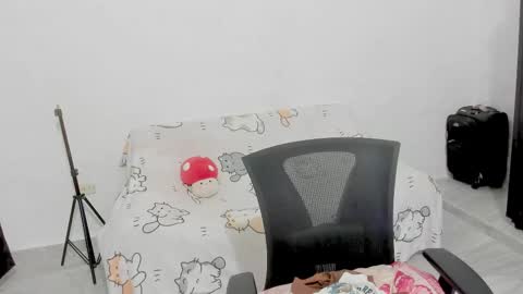  Naoko  online show from 01/11/26, 02:05