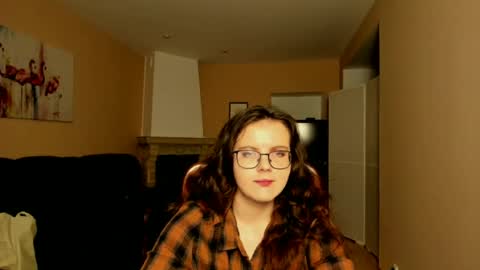 Snapshot of naomi_di chatting on 06/28/26, 07:09 naomi_di online show from 06/28/26, 07:09