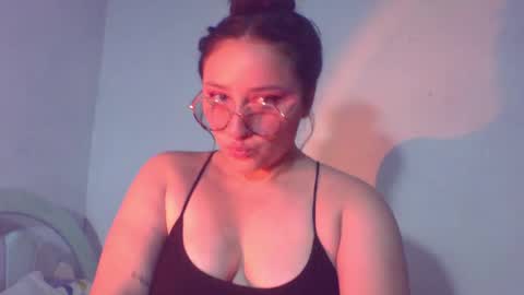 Snapshot of naomi_moon3 chatting on 01/21/25, 12:57 Naomi online show from 01/21/25, 12:57