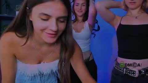 Naomi online show from 07/20/26, 10:39