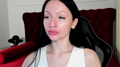 Naomi online show from 12/03/25, 07:27