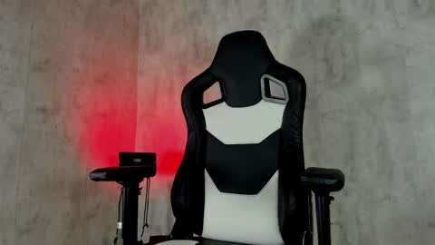 Heidy  online show from 05/03/26, 06:08