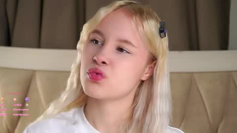 Angel online show from 02/16/26, 01:18