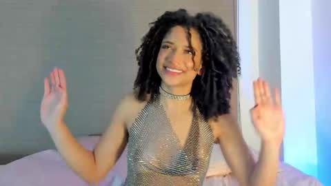 Snapshot of naomidawsonn chatting on 11/14/25, 12:31 naomidawson online show from 11/14/25, 12:31