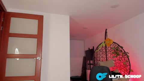 Naomi  online show from 04/16/26, 01:50