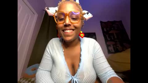 Naomigiirl6 online show from 01/06/25, 12:13
