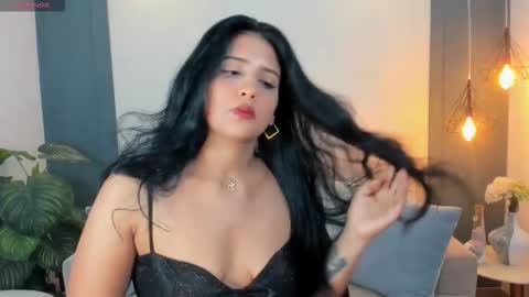 Snapshot of naomigraxe chatting on 02/14/26, 08:16 Ashley Rose online show from 02/14/26, 08:16