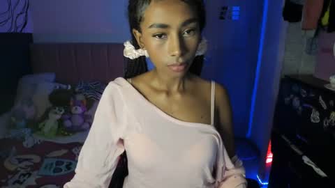 Naomii online show from 02/22/25, 11:57