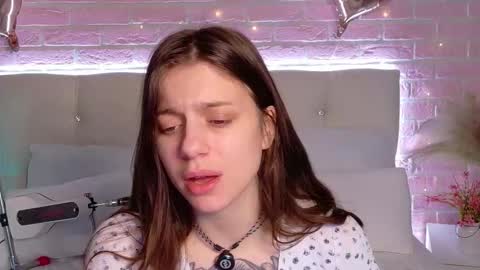 Naomi online show from 11/20/25, 04:45