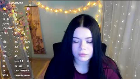 Naomi online show from 03/12/26, 07:25