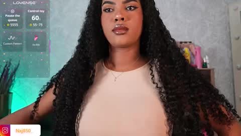 Naomi     online show from 03/09/26, 02:37