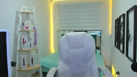 naomy_sex_69 online show from 11/04/25, 11:04