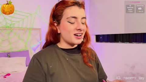 Naomy  online show from 11/02/25, 03:42