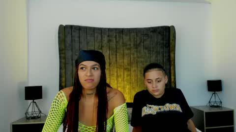 Snapshot of naomyanddany chatting on 03/07/25, 03:19 NaomyAndDany online show from 03/07/25, 03:19