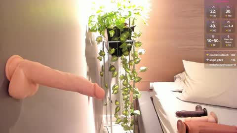 Naomy  online show from 02/22/25, 01:44