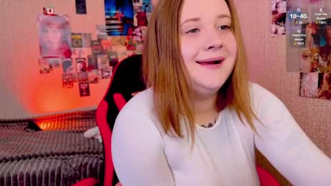 Naomy Rey online show from 04/02/26, 12:14