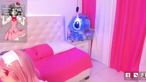 nara_pink online show from 02/16/26, 06:15