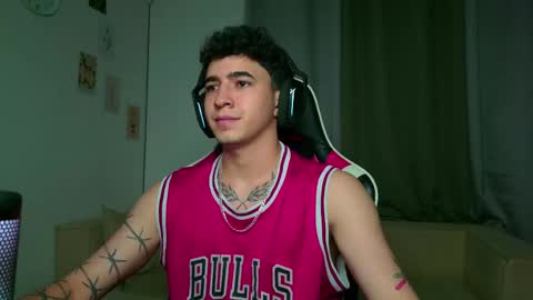 sebastian online show from 10/07/25, 03:58