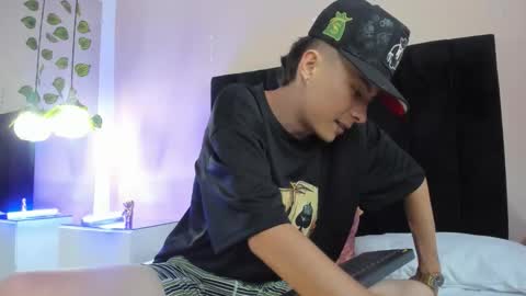 Nascary Fox online show from 09/15/25, 08:53