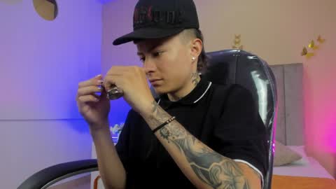 Nascary Fox online show from 04/11/26, 01:04