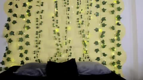 Snapshot of nastasha_nasty1 chatting on 02/21/25, 10:48 Maira online show from 02/21/25, 10:48