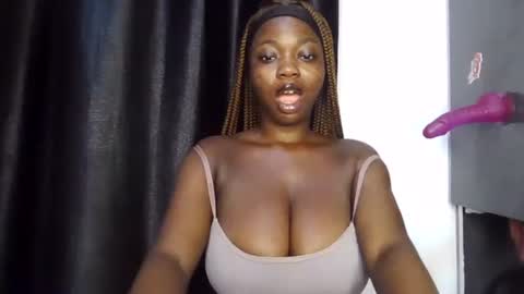 Snapshot of nastie_amanda chatting on 03/06/25, 12:10 Amanda online show from 03/06/25, 12:10