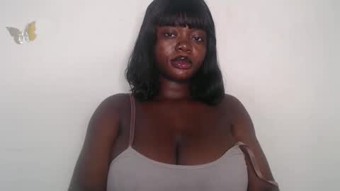 Snapshot of nastie_amanda chatting on 10/04/25, 08:51 Amanda online show from 10/04/25, 08:51