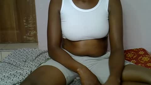 dollie online show from 01/06/26, 07:50