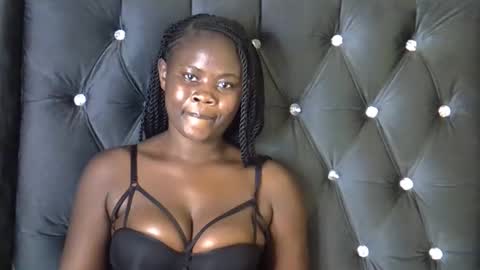 Snapshot of nasty_freakie chatting on 12/14/25, 06:56 jewel online show from 12/14/25, 06:56